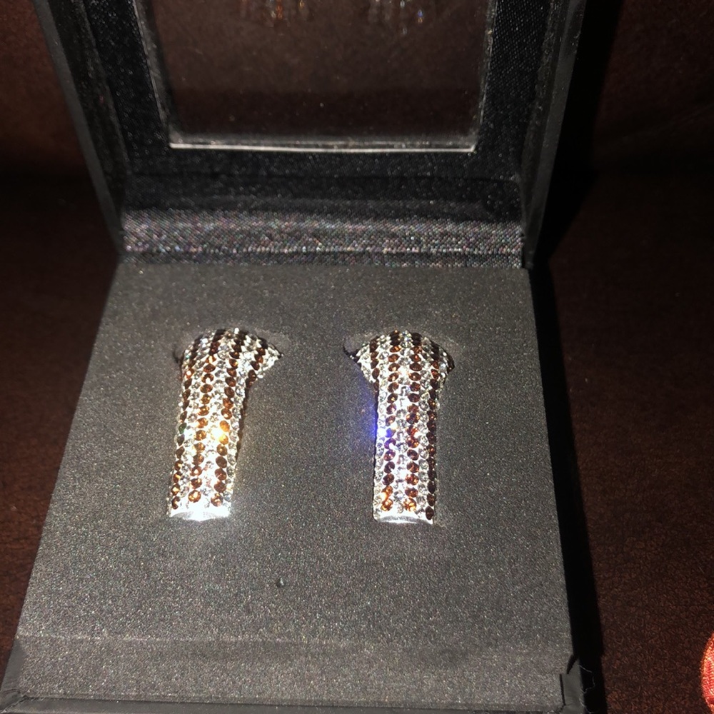 Henri Bendel / DEOS iPhone & iPod earphone covers - Swarovski crystals - NWT